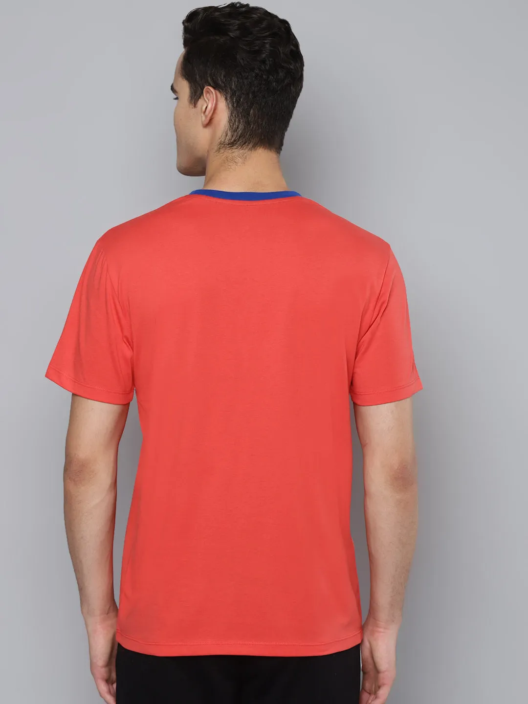 Alcis Men Coral Red Slim Fit Running T-shirt