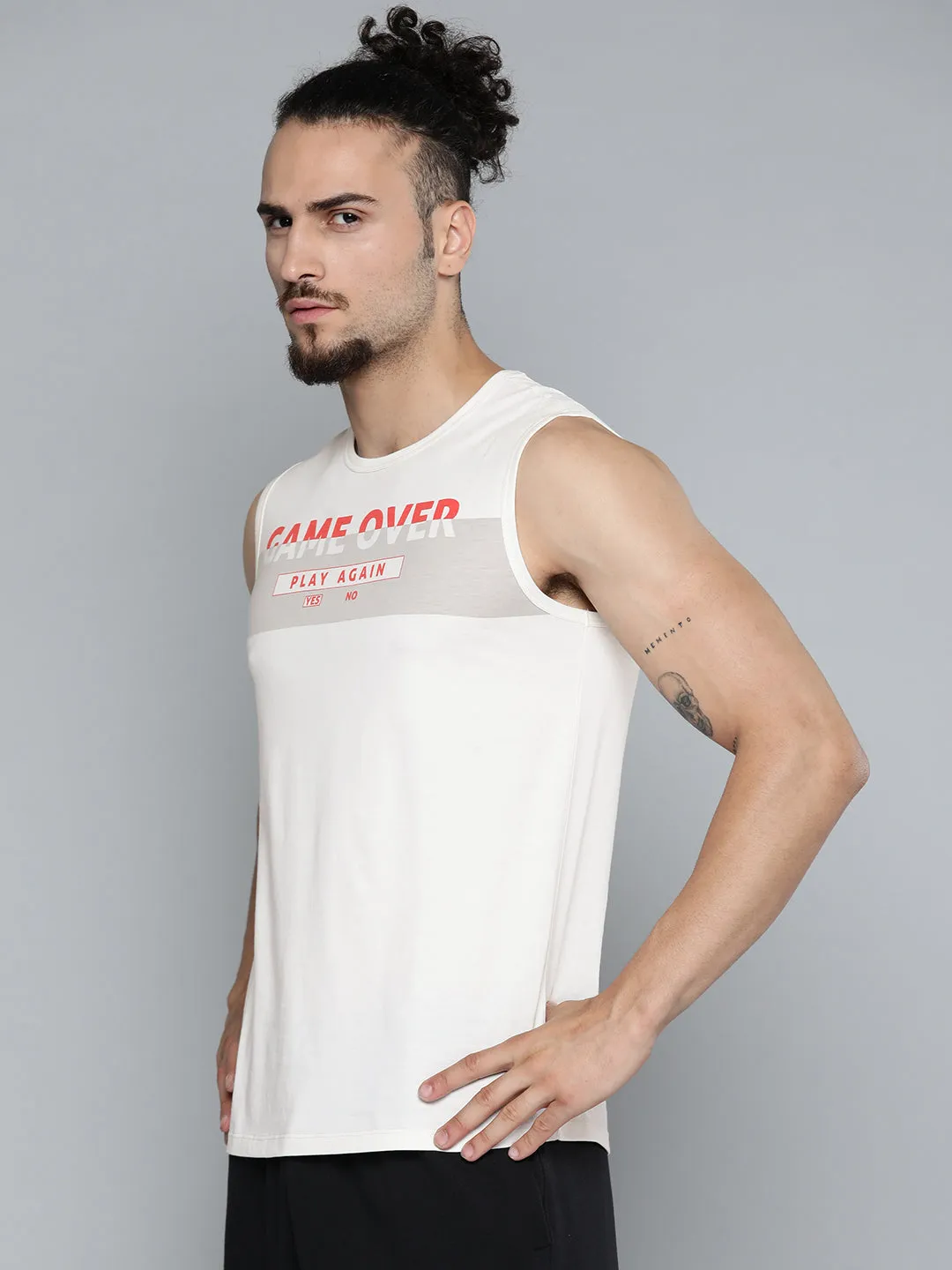 Alcis Men Off White Typography Printed Slim Fit Gym T-shirt