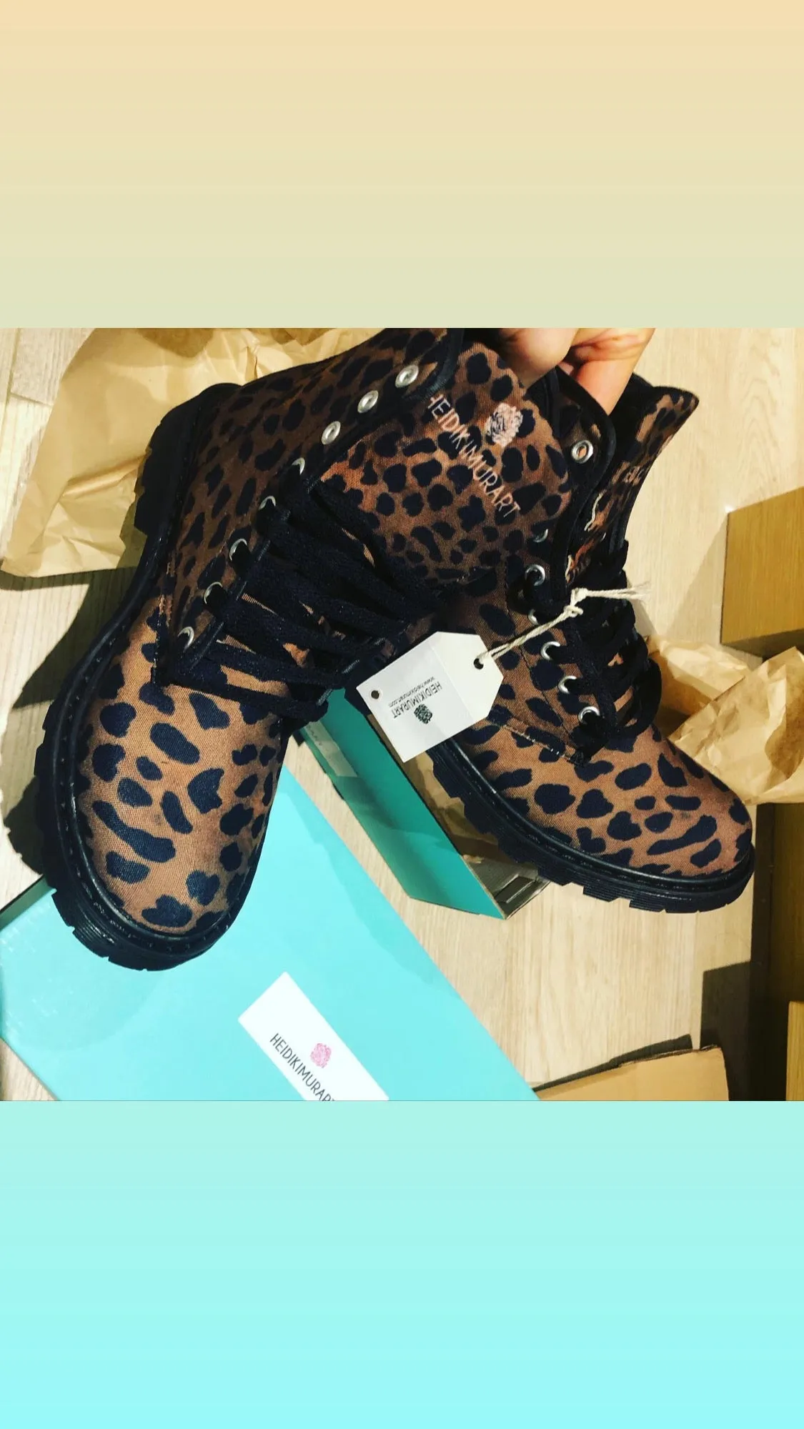 Brown Leopard Women's Boots, Animal Print Winter Laced-Up Canvas Hikers Boots For Ladies