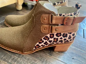 Canvas/leopard booties