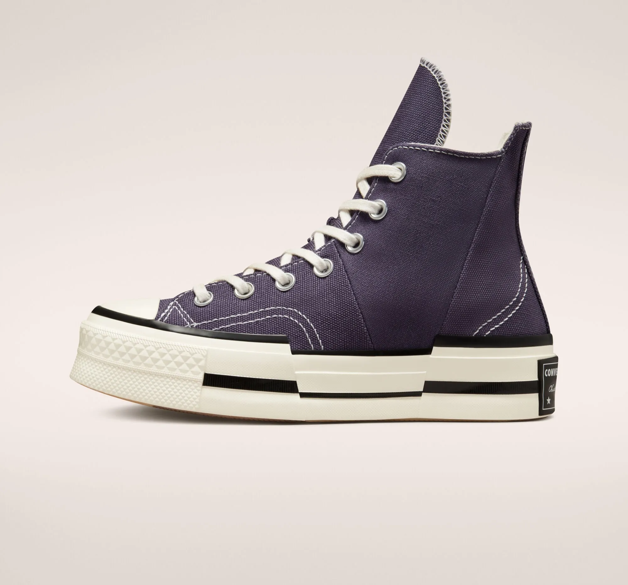 Chuck 70 Plus Unisex in Dark Raisin