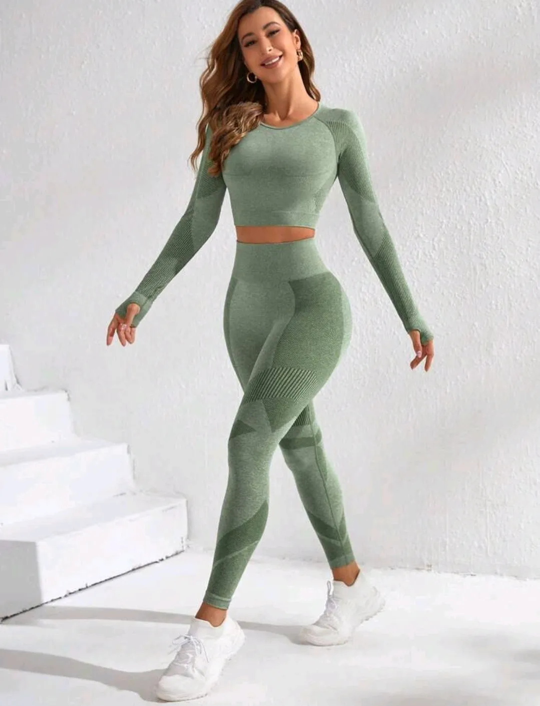 Gym Bunny Green Freya Long Sleeved Gym Set