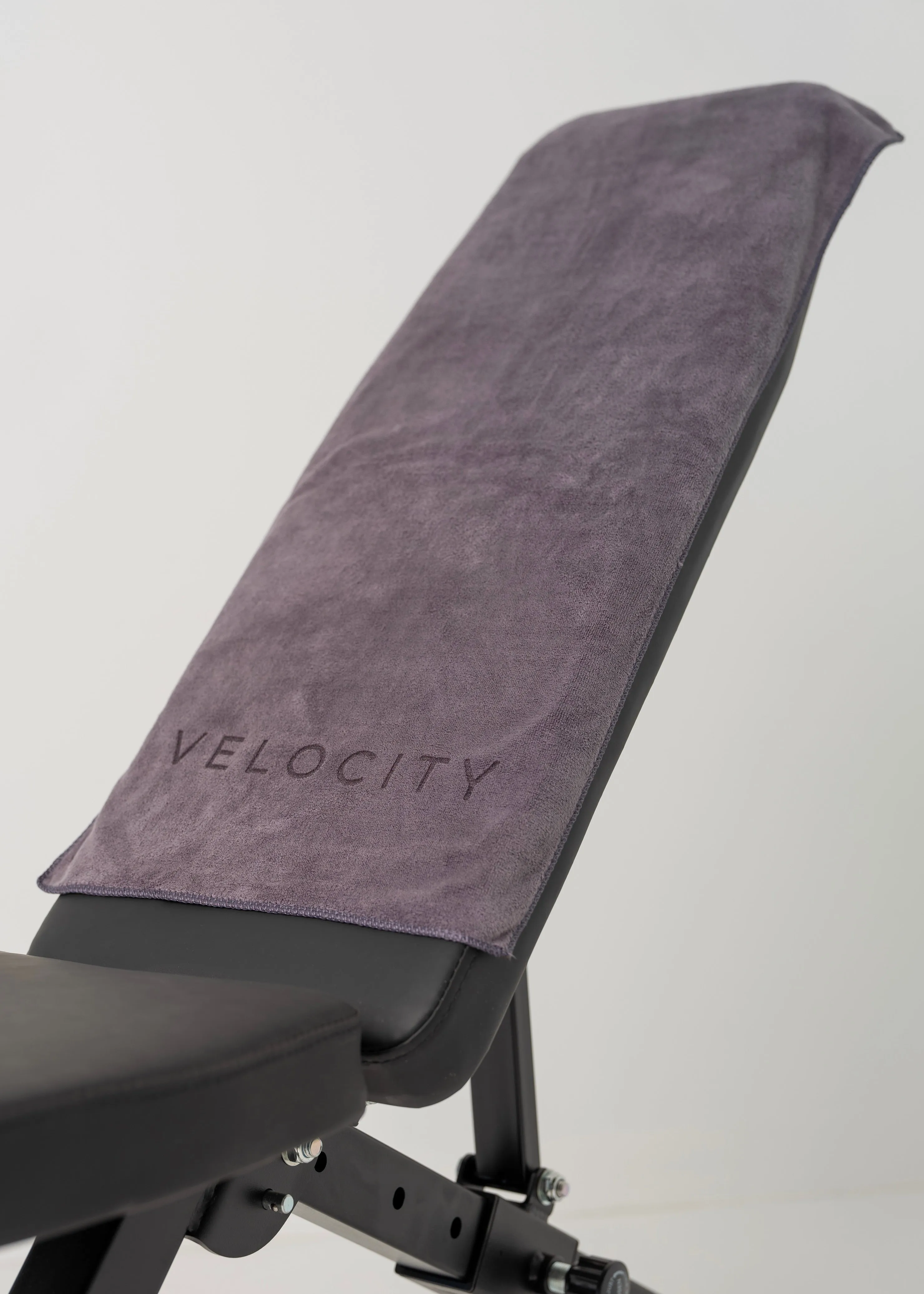 GYM TOWEL - DARK GREY