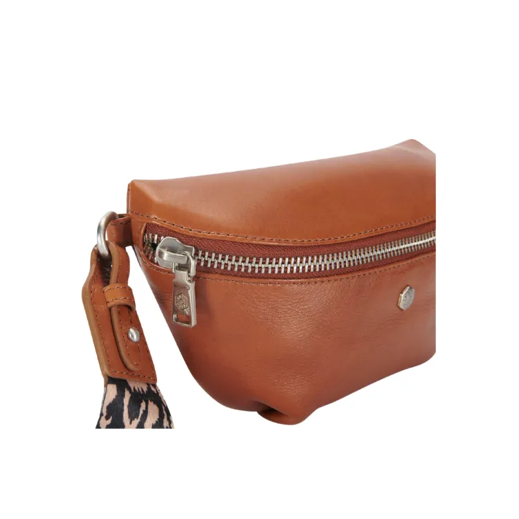 Jekyll & Hide Osaka Slim Ladies Leather Waist Bag - Tan