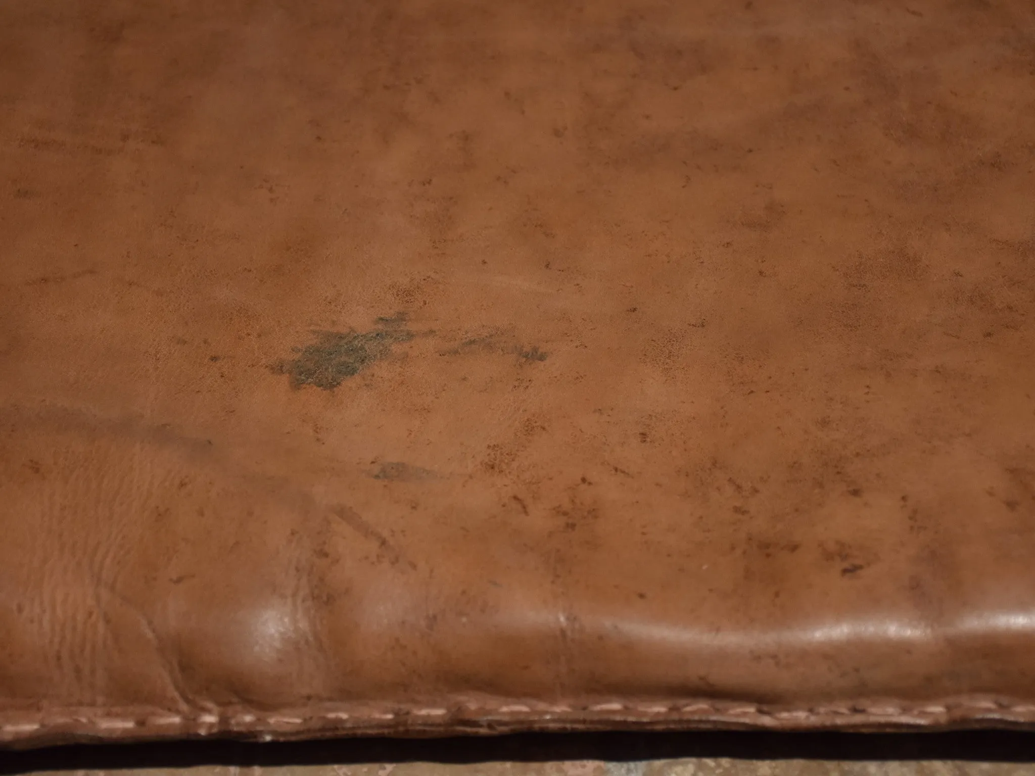 Late 1950's French leather gym mat 2/2