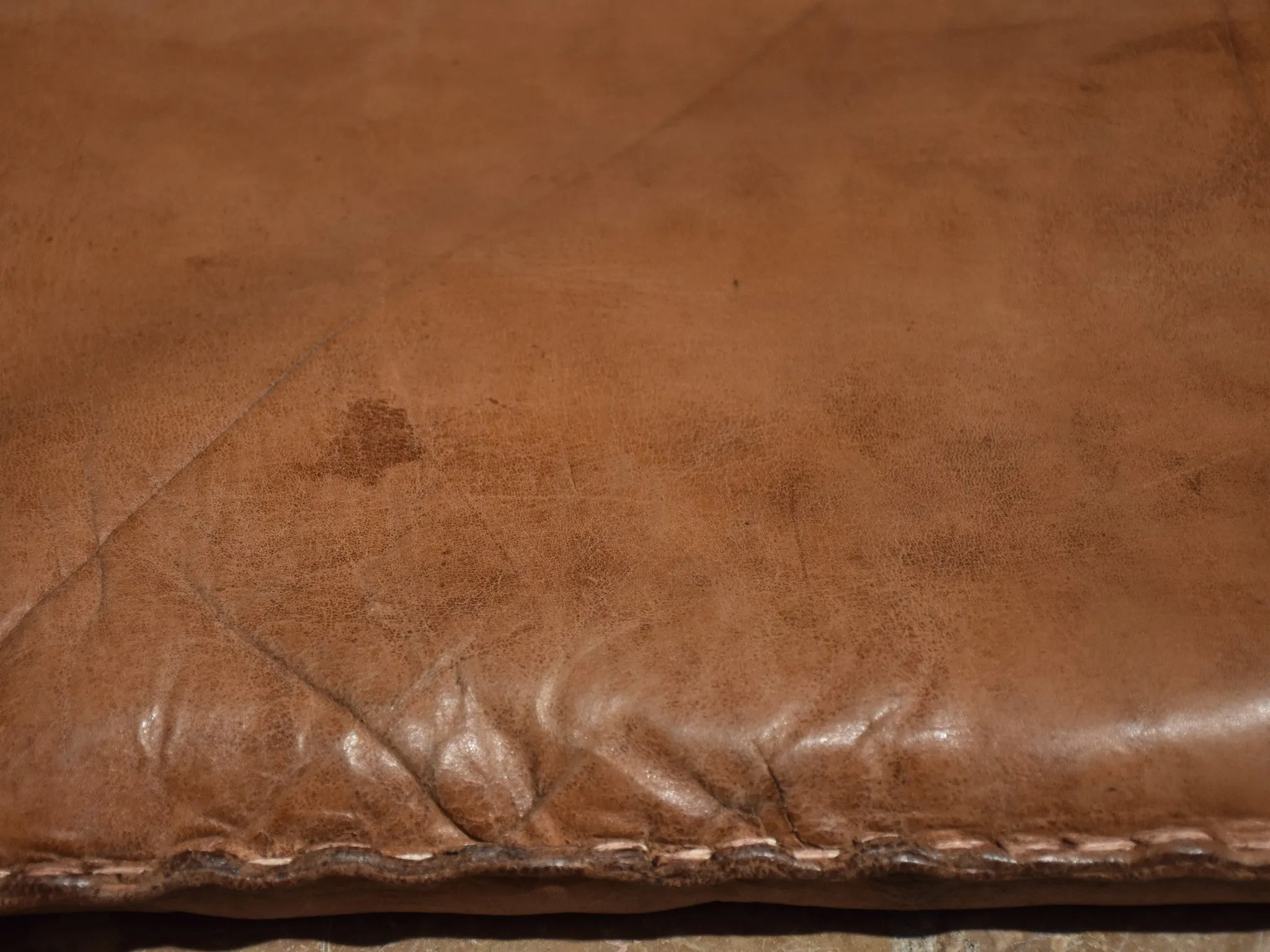 Late 1950's French leather gym mat 2/2