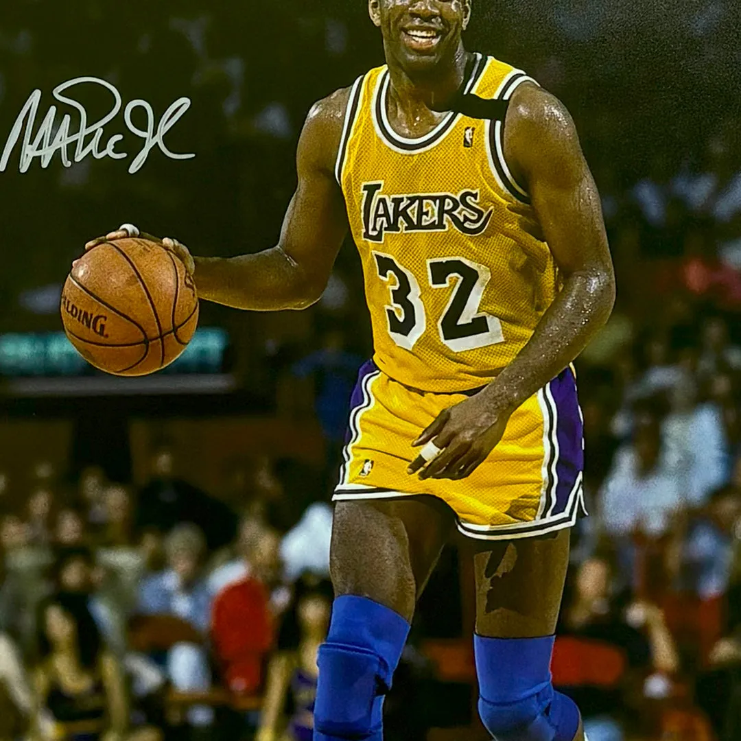 Magic Johnson Hand Signed & Framed Los Angeles Lakers 16x20 Basketball Photo