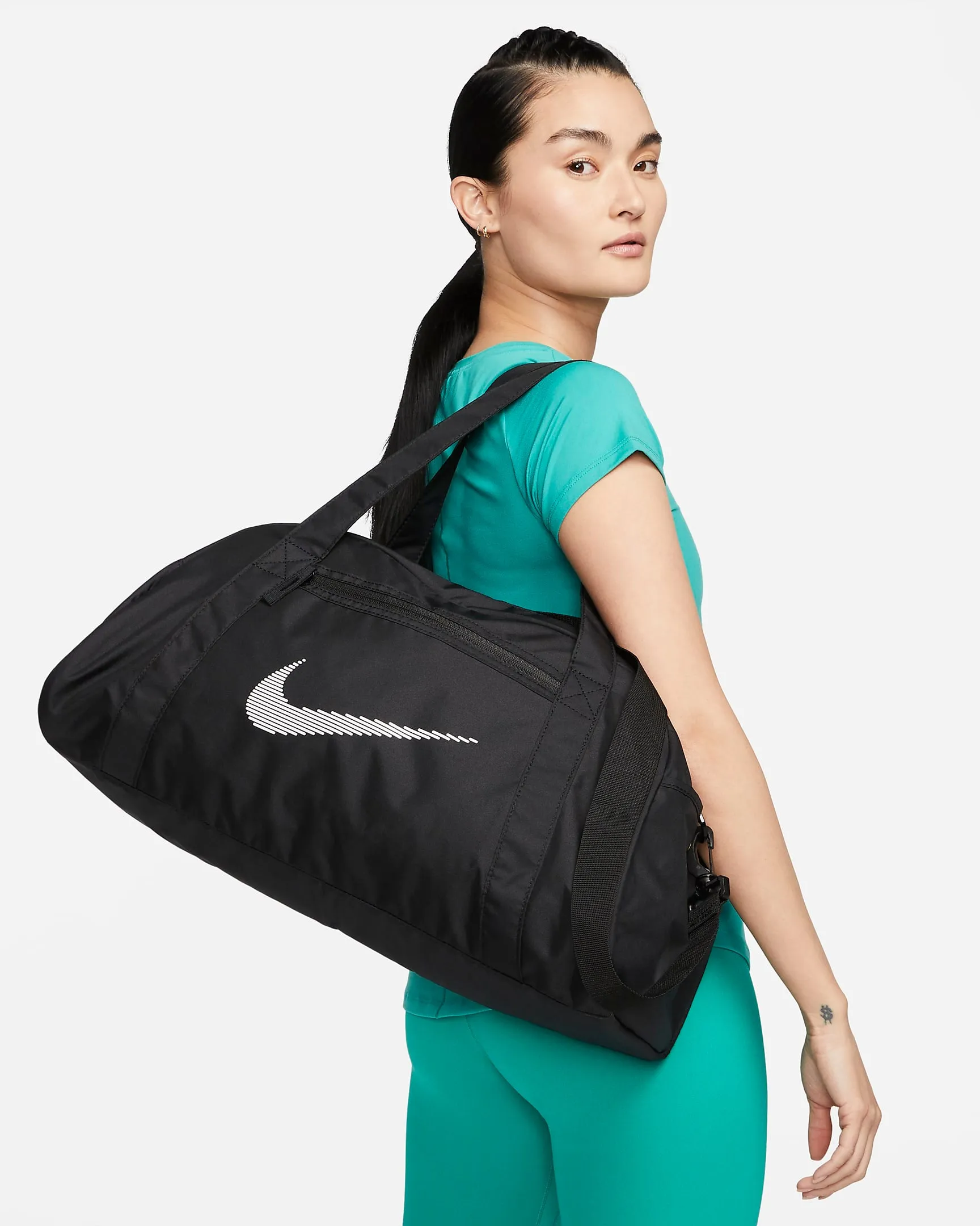 Nike Gym Club Bag