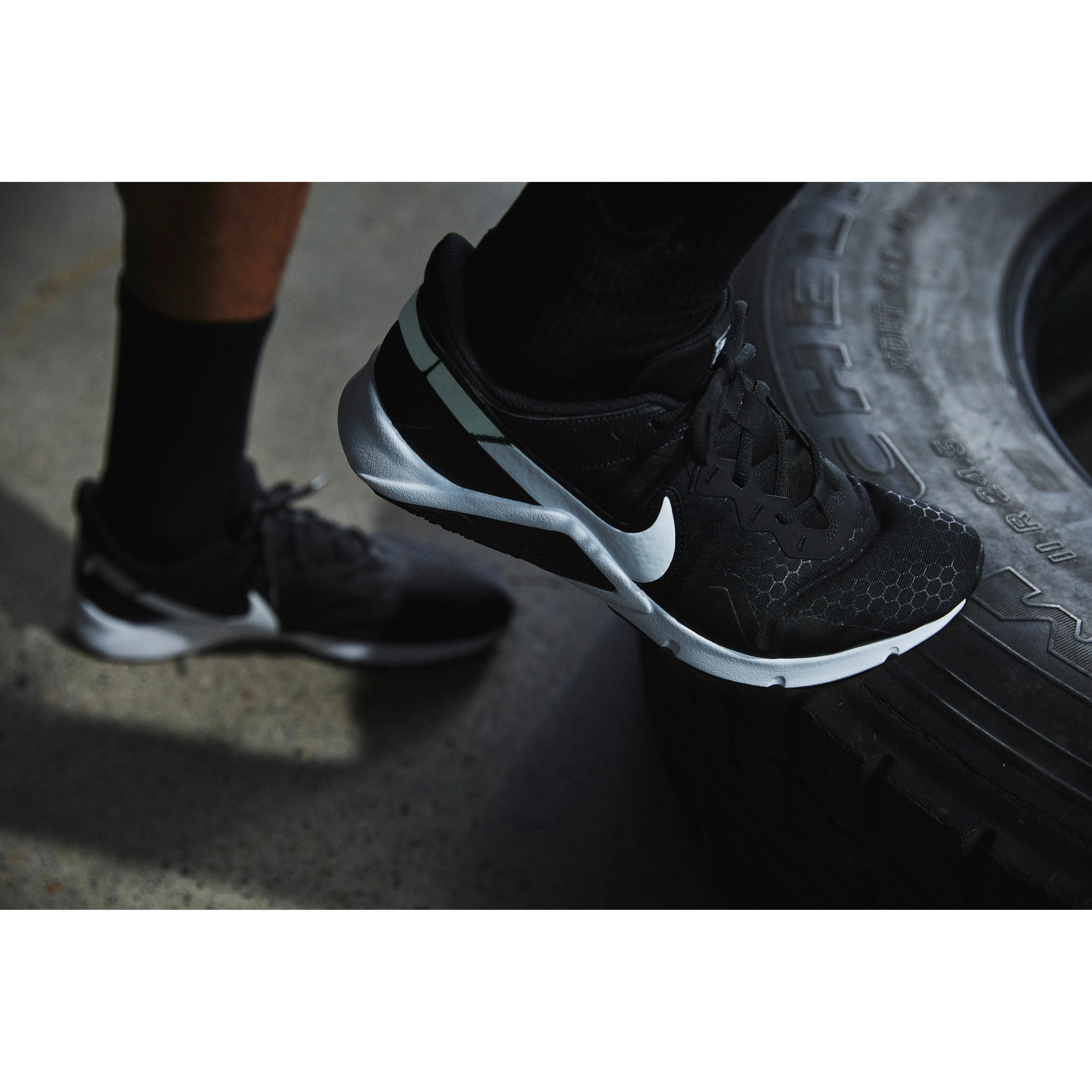 Nike Men's Legend Essential 2 Shoes - Black / White