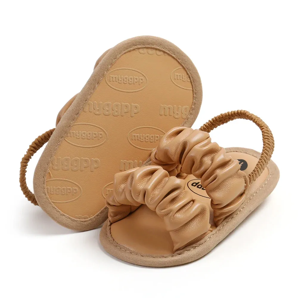 Soft soled cloud shaped sandals, suitable for newborns and girls - comfortable, non slip open toe design of walking shoes - very