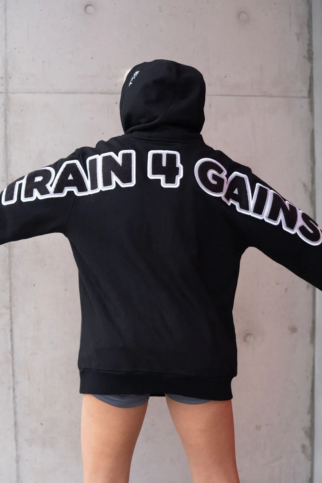 Train 4 Gains | Women's Heavyweight Premium Gym Hoodie | Black