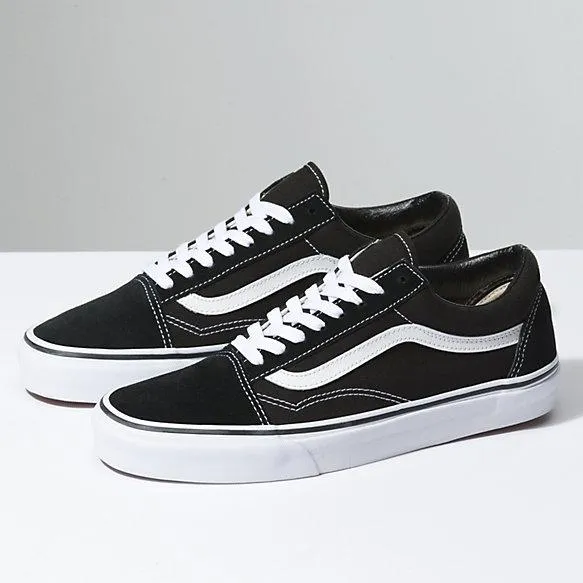 Vans Old Skool Shoe - Black/White