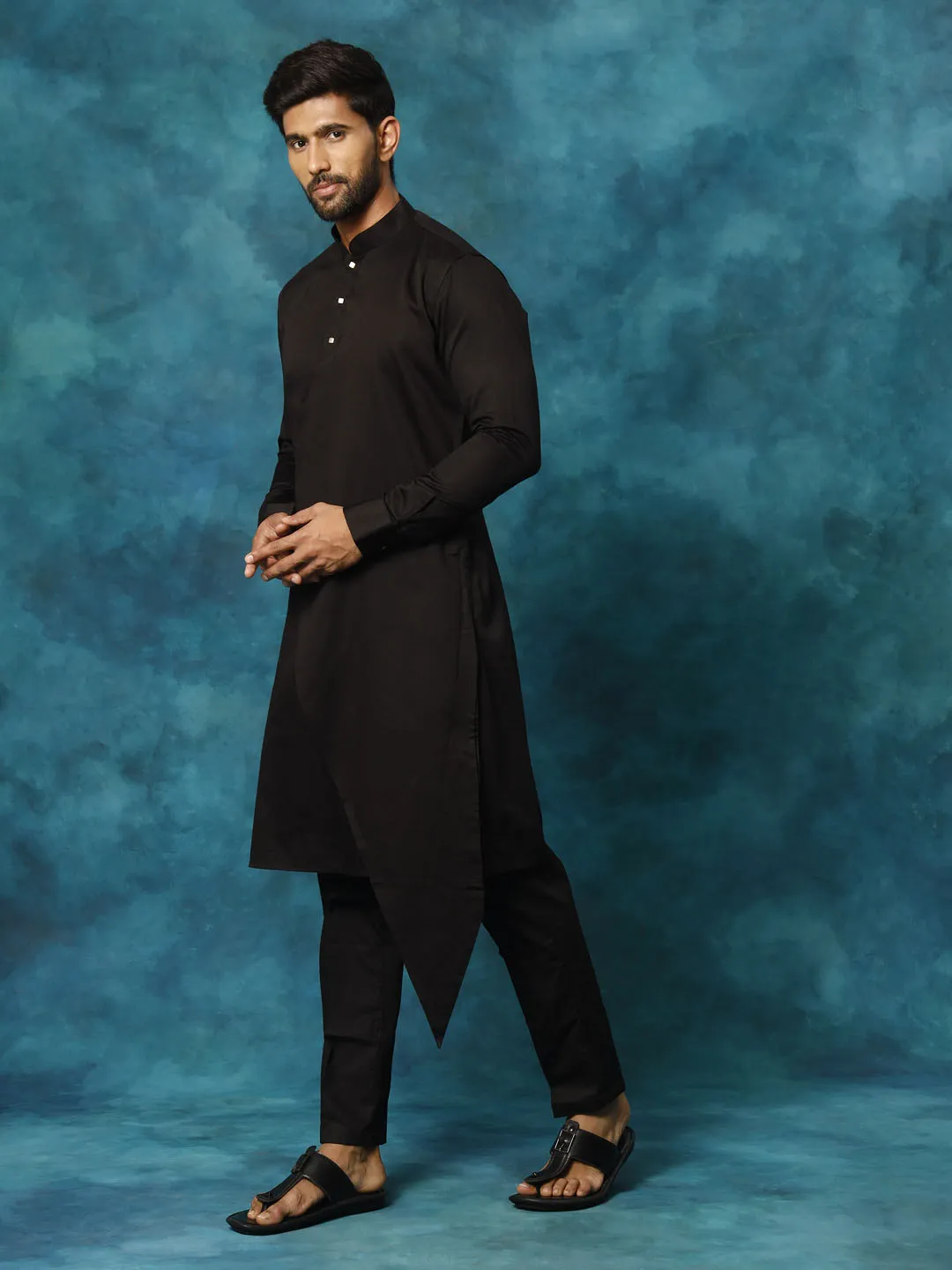 VASTRAMAY Black Cotton Satin Kurta Pyjama