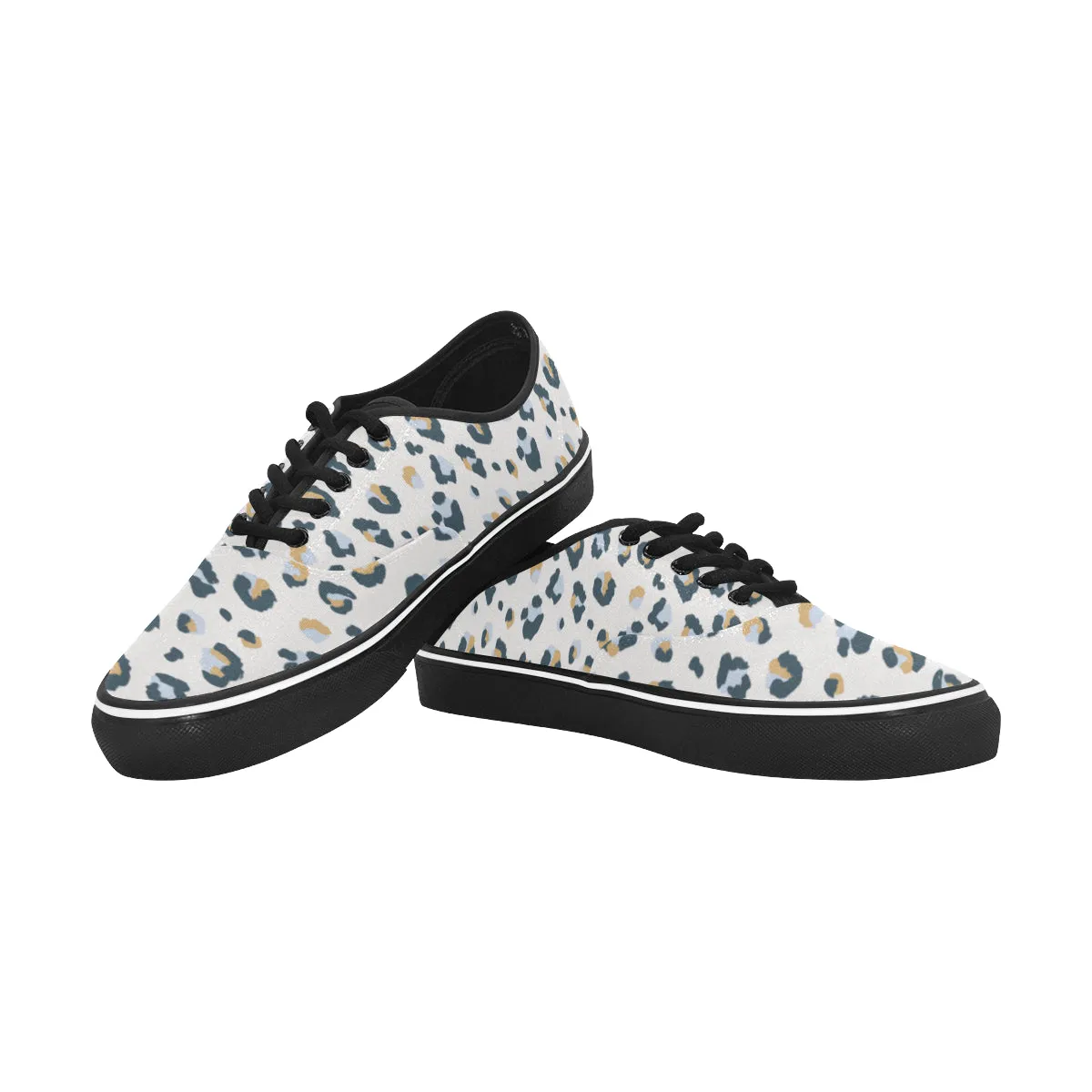 Women's Big Size Snow Leopard Print Canvas Low Top Shoes